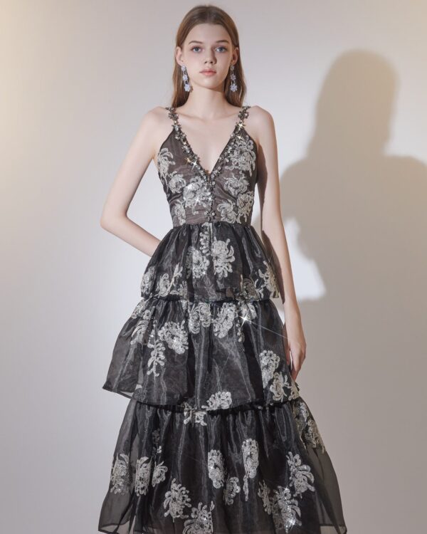 Chrysanthemum Sequin Crystal-Chain Bubble Dress