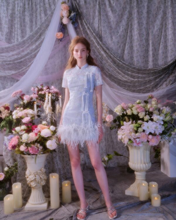 New Chinese Beaded Feather Knot Dress